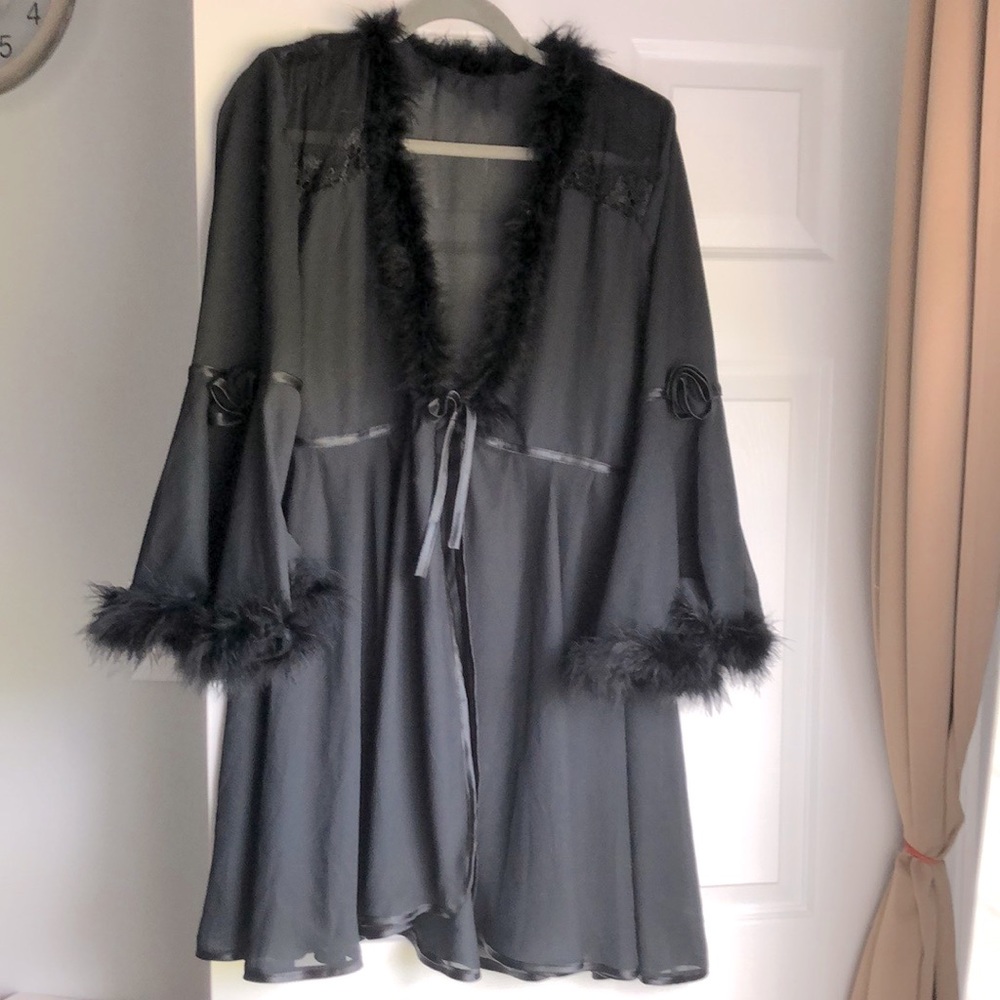 💋🌹Black lace open front kimono robe